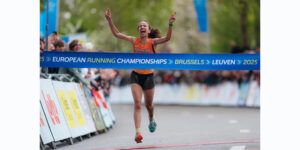 Lee más sobre el artículo Triplete histórico de oro con Ouhaddou y plata con Maayouf y oro en equipos en maratón femenino.