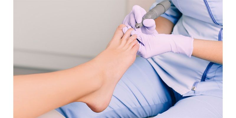 En este momento estás viendo El 90% de las personas que acuden al podólogo ya padecen serias dolencias en los pies.