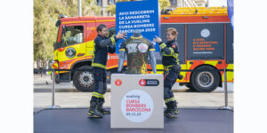 Lee más sobre el artículo La Vueling Cursa Bombers Barcelona presenta la camiseta Decathlon de su 26 edición