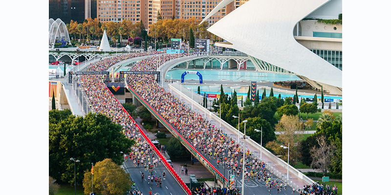 En este momento estás viendo Jepkosgei (2:14:00) logra la mejor marca mundial del año para el Maratón Valencia