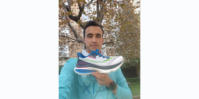 En este momento estás viendo A PRUEBA SAUCONY ENDORPHIN AZURA