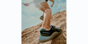 Lee más sobre el artículo MERRELL ELEVA EL BAREFOOT CON SUS NUEVOS ICONOS: TRAIL GLOVE 8 Y VAPOR GLOVE 7