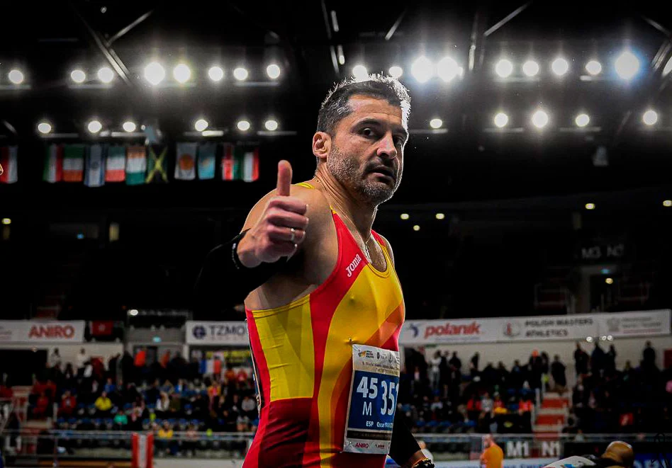 En este momento estás viendo Toruń: Tres Récords Mundiales para los Master Españoles.