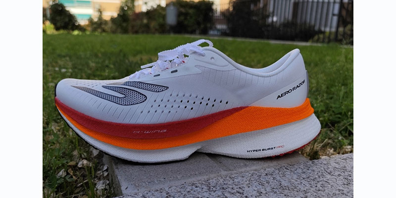 En este momento estás viendo Review Skechers Aero Razor