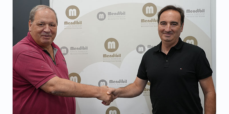 Centro Comercial Mendibil, nuevo patrocinador del Super Amara BAT en la Txingudi Korrika y Media Maratón del Bidasoa