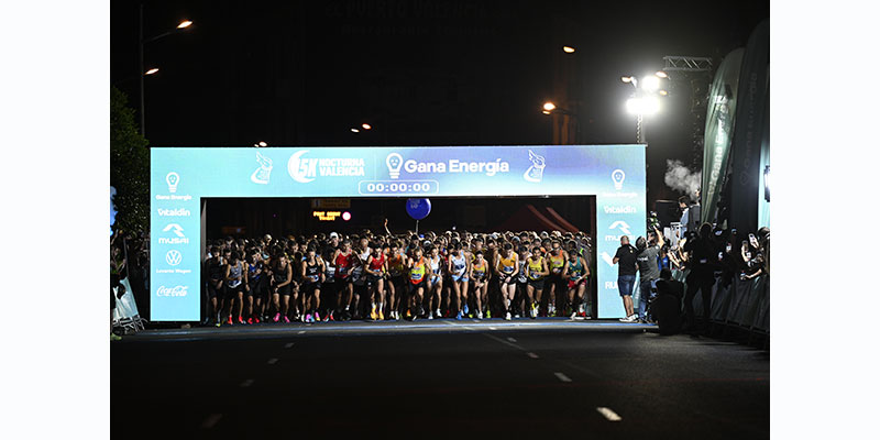 Lee más sobre el artículo La gran noche del running valenciano corona a Pablo Alba y Beatriz Álvarez en la 15K Nocturna Valencia Gana Energía.